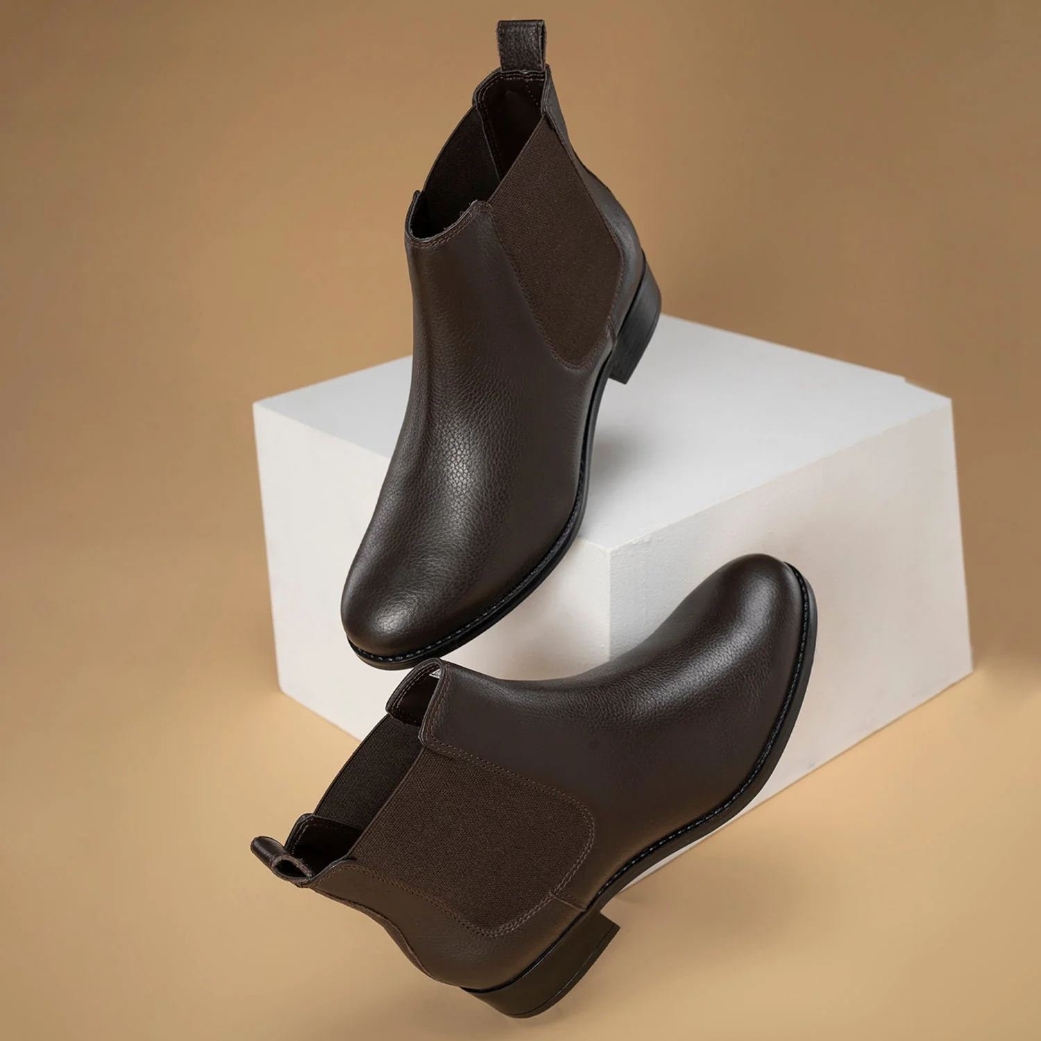 Women's Chelsea Boots - Image 5