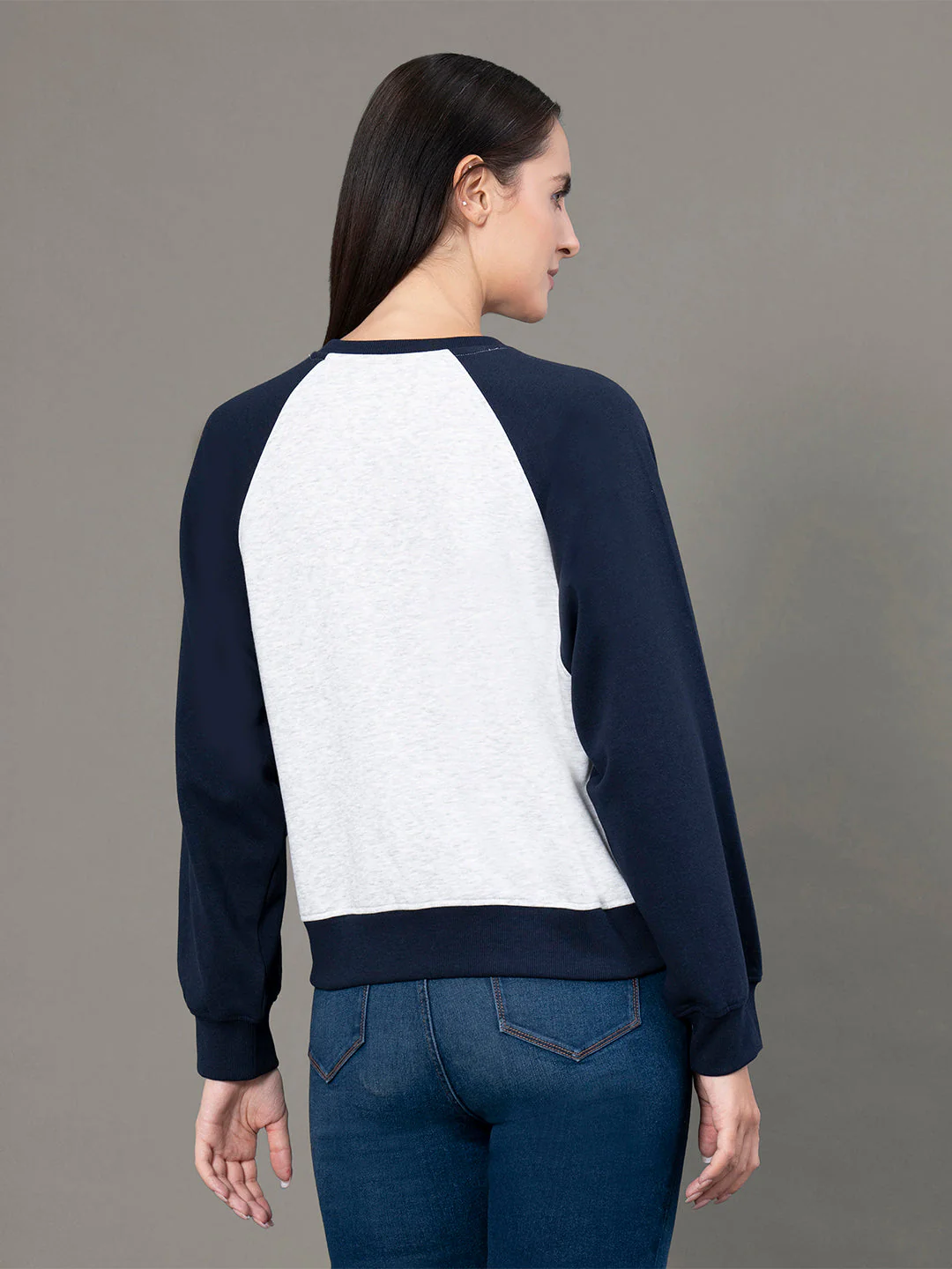 Women's Light Grey Melange Poly Viscose Cotton Fleece Graphic Print Reglan Sleeve Hoodie - Image 3