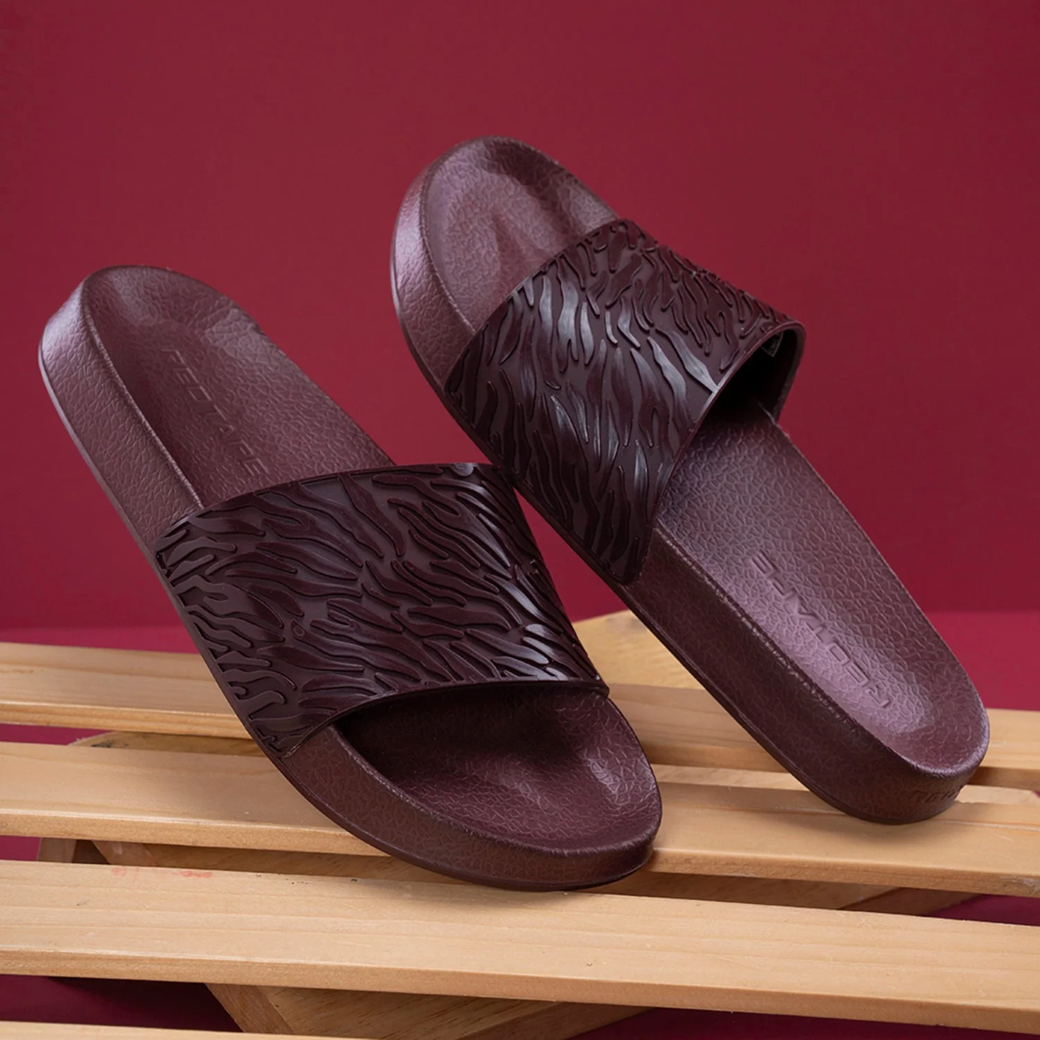 Women's Slip-On Sliders - Image 5