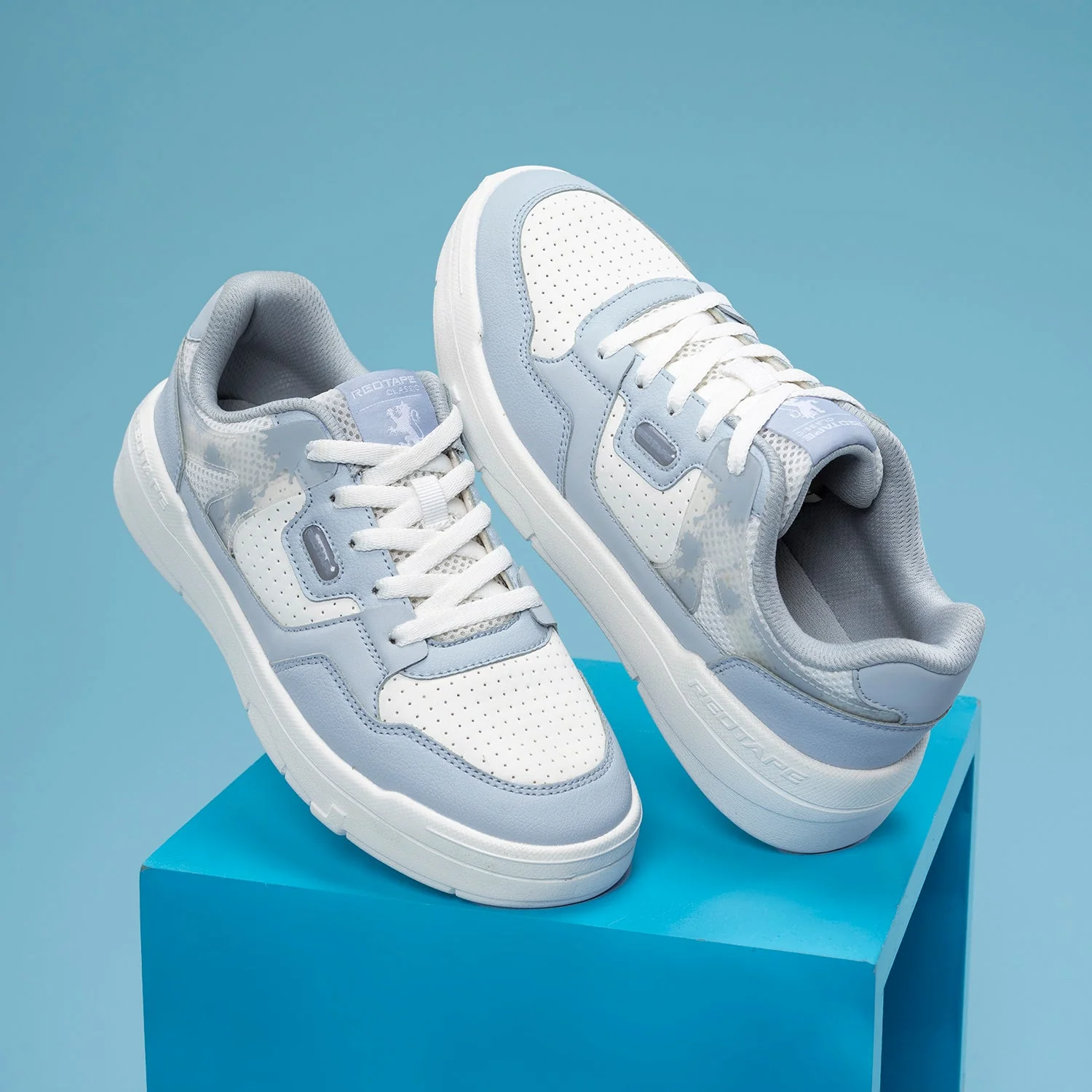 Women's Sneakers - Image 5